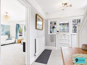 Hallway/Lounge - click for photo gallery